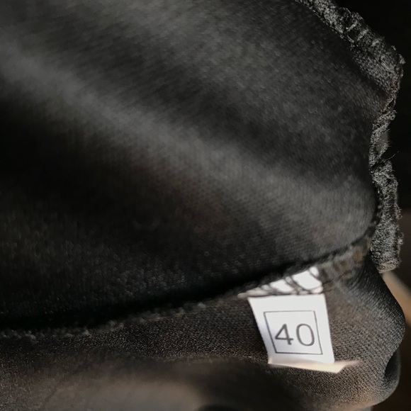 NWOT Women’s Skirt Size 40 - Picture 5 of 5